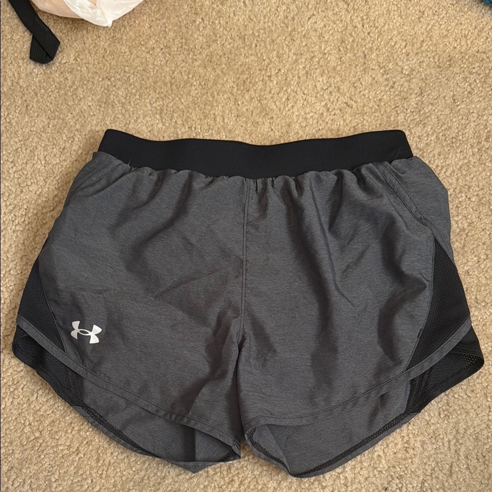 Under Armour Women’s Athletic Shorts Grey